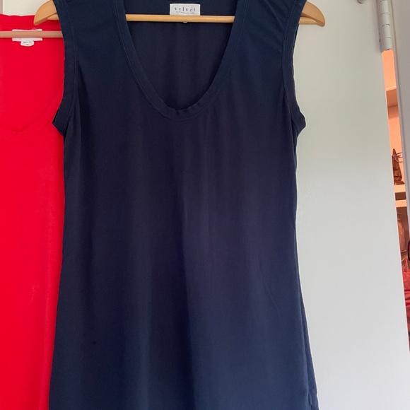 Graham & Spencer Velvet Tank Tops- 3 pack! - Picture 3 of 6